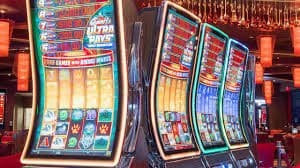 39999bet হোমপেজে মোবাইল ব্যবহার দৃশ্য